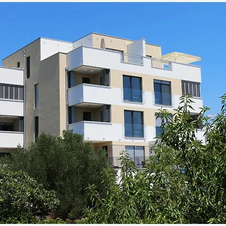 Apartment Royal